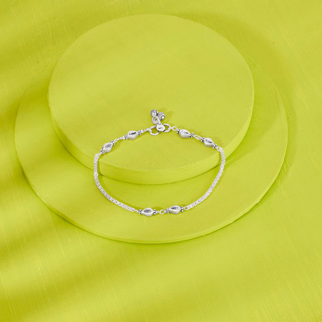 Chic Tinkle Silver Anklet