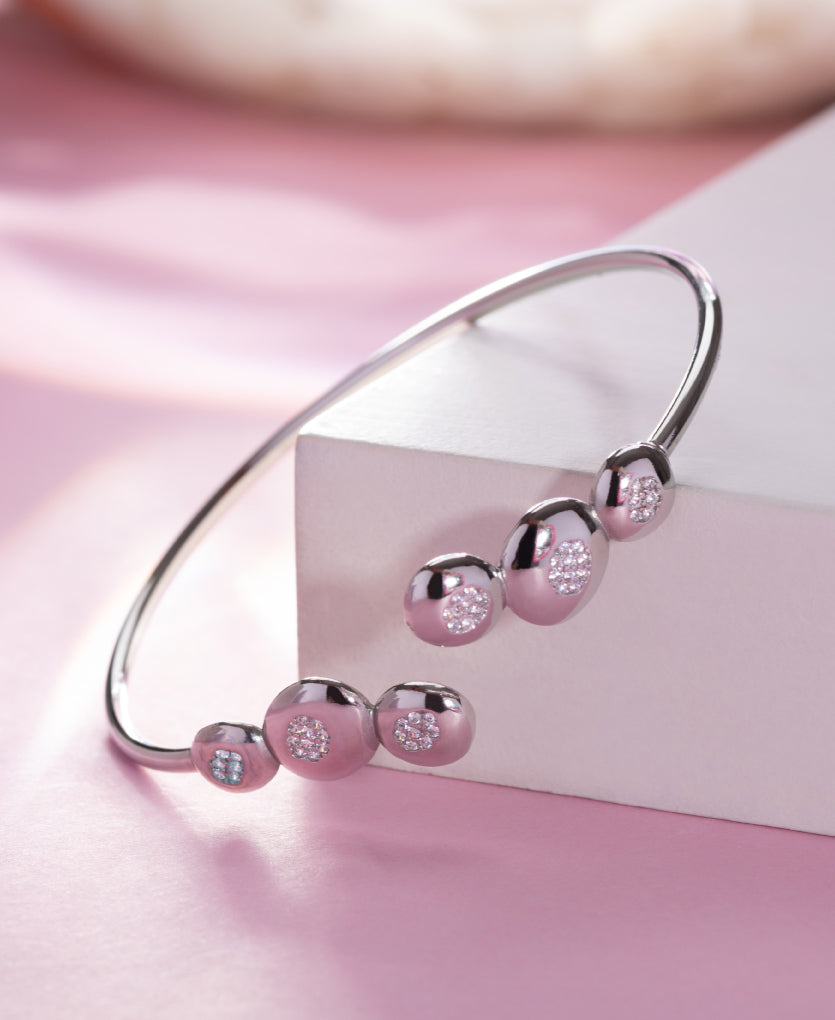Elegant Sterling Silver Oval Bracelet