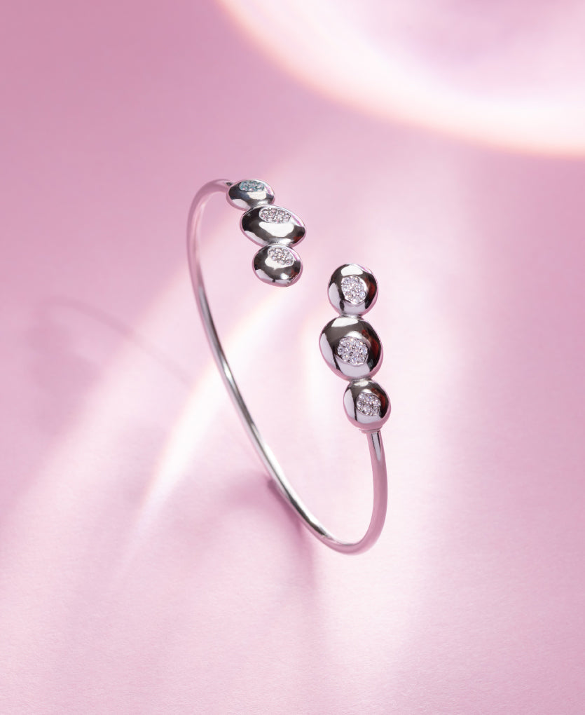 Elegant Sterling Silver Oval Bracelet