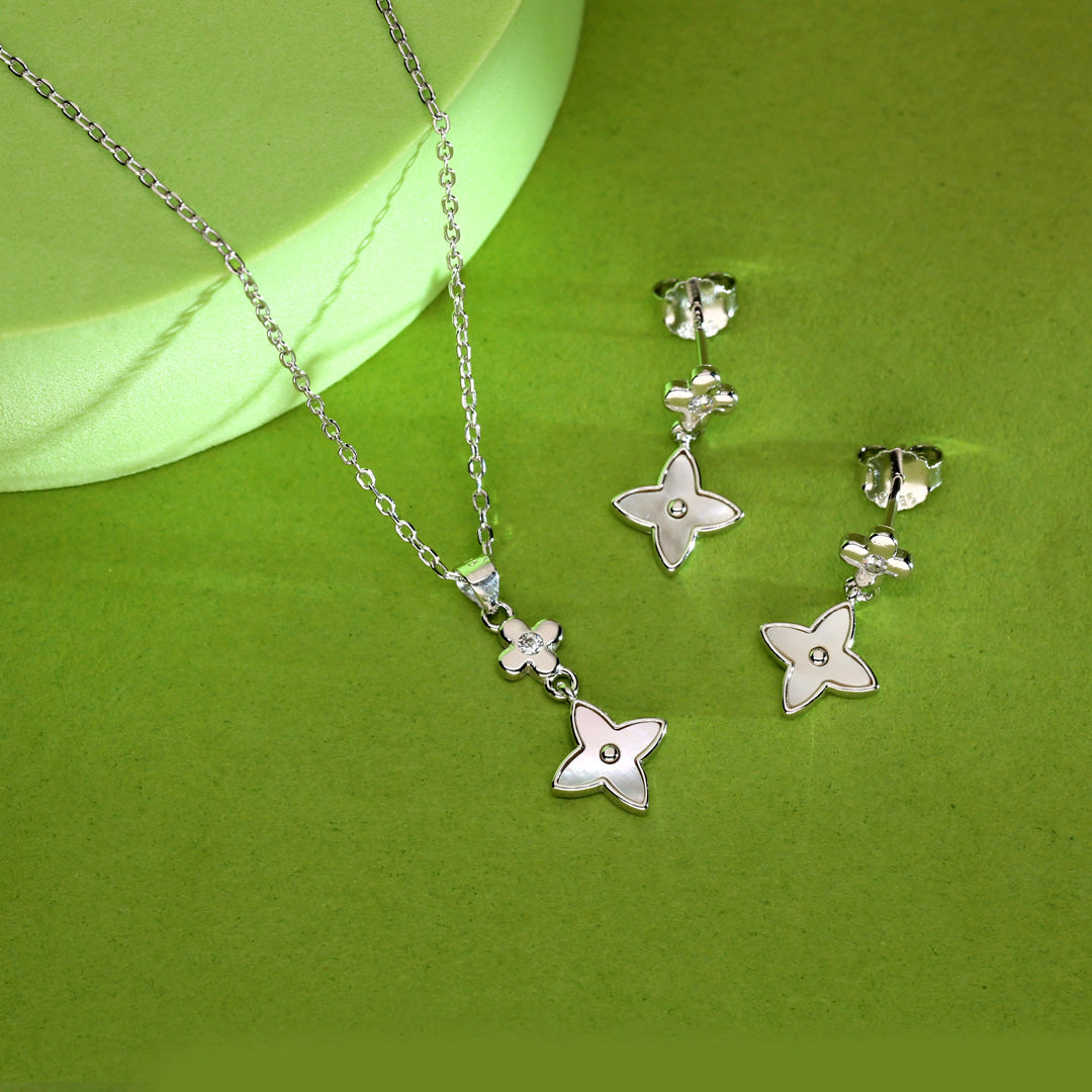Leaves and Petals Silver Necklace Set