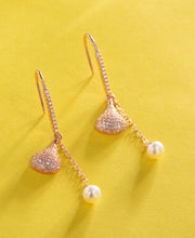 Trendy Silver Earrings For Women For A Party-Ready Look