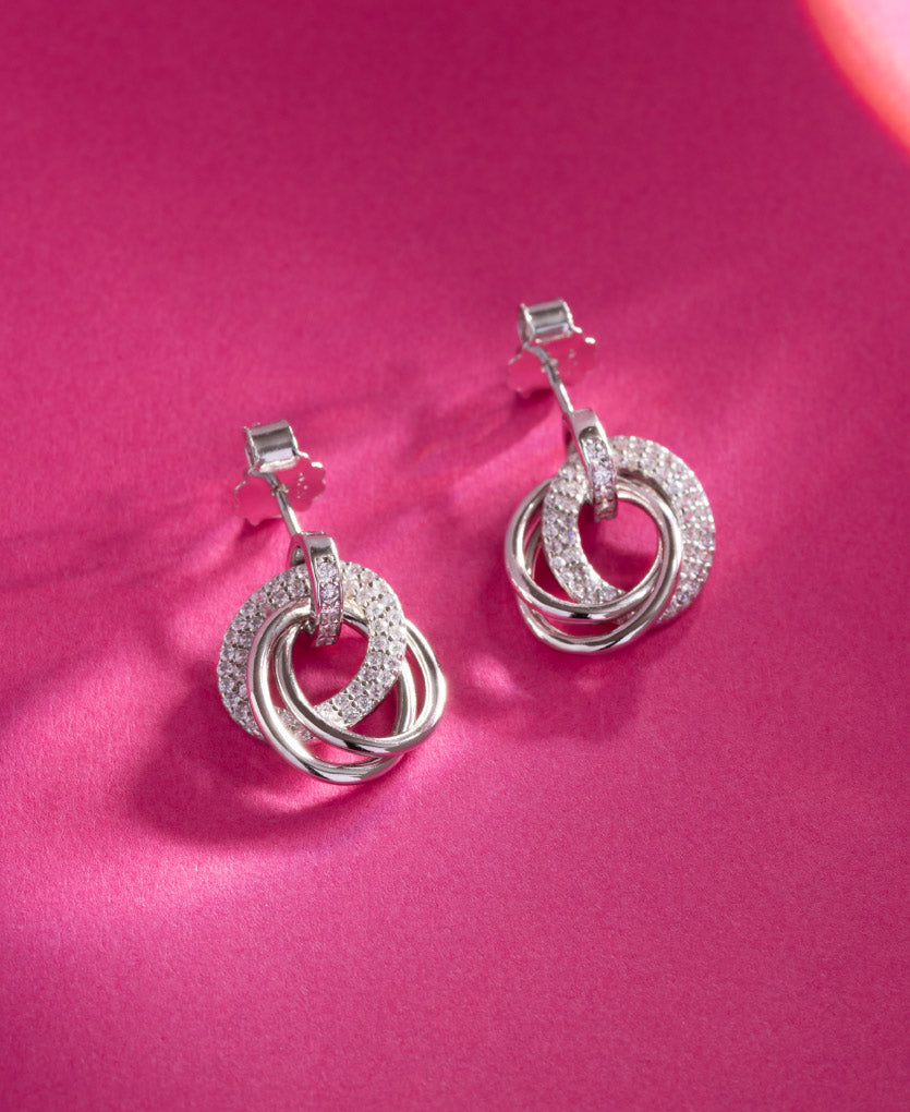 Gorgeous Silver Drop Earrings To Add A Touch Of Elegance