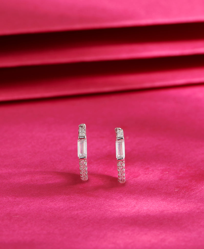Lustrous Sonnet Silver Earring
