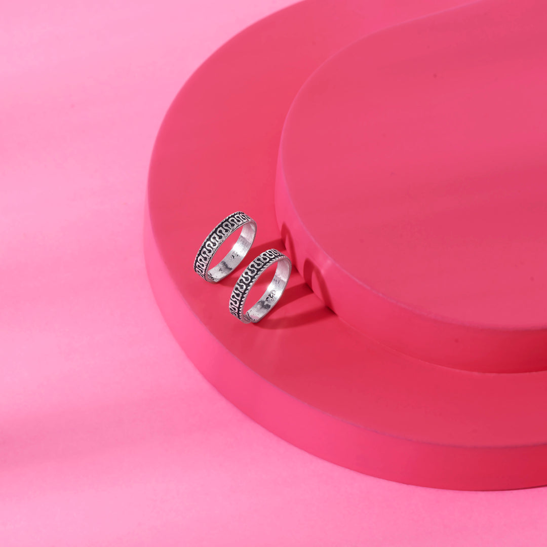 Whisper Wave Oxidized Silver Toe Ring