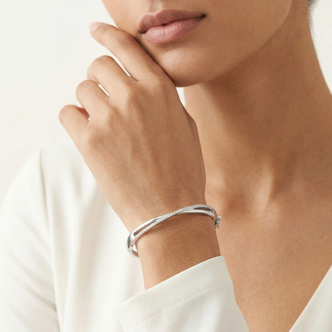 Shine Trail Silver Oval Bracelet