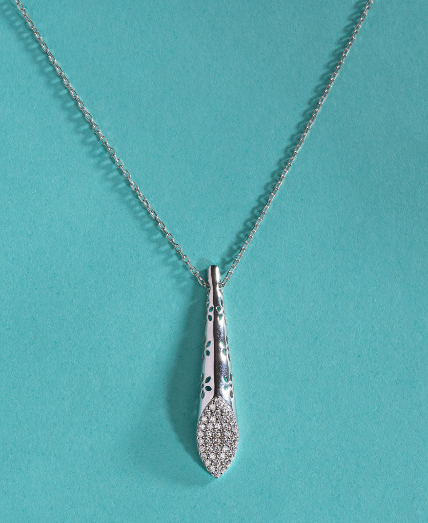 Silver Necklace That Will Make A Statement