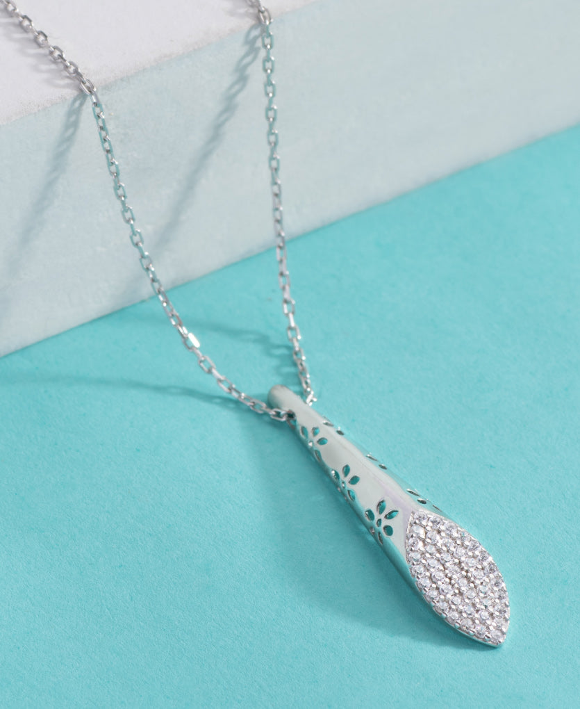 Silver Necklace That Will Make A Statement