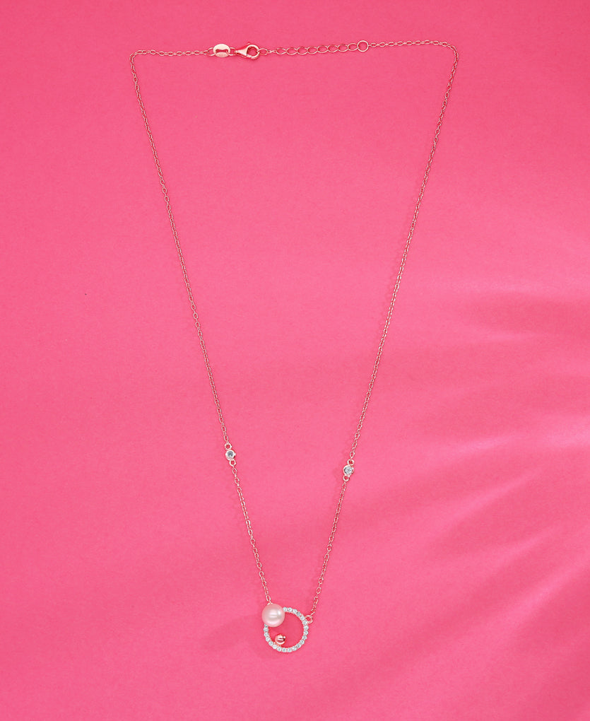Circular Serenity Chain Pendant