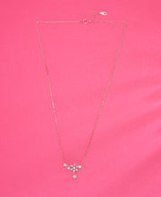 Daisy Delight Chain Pendant