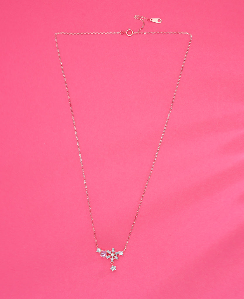 Daisy Delight Chain Pendant