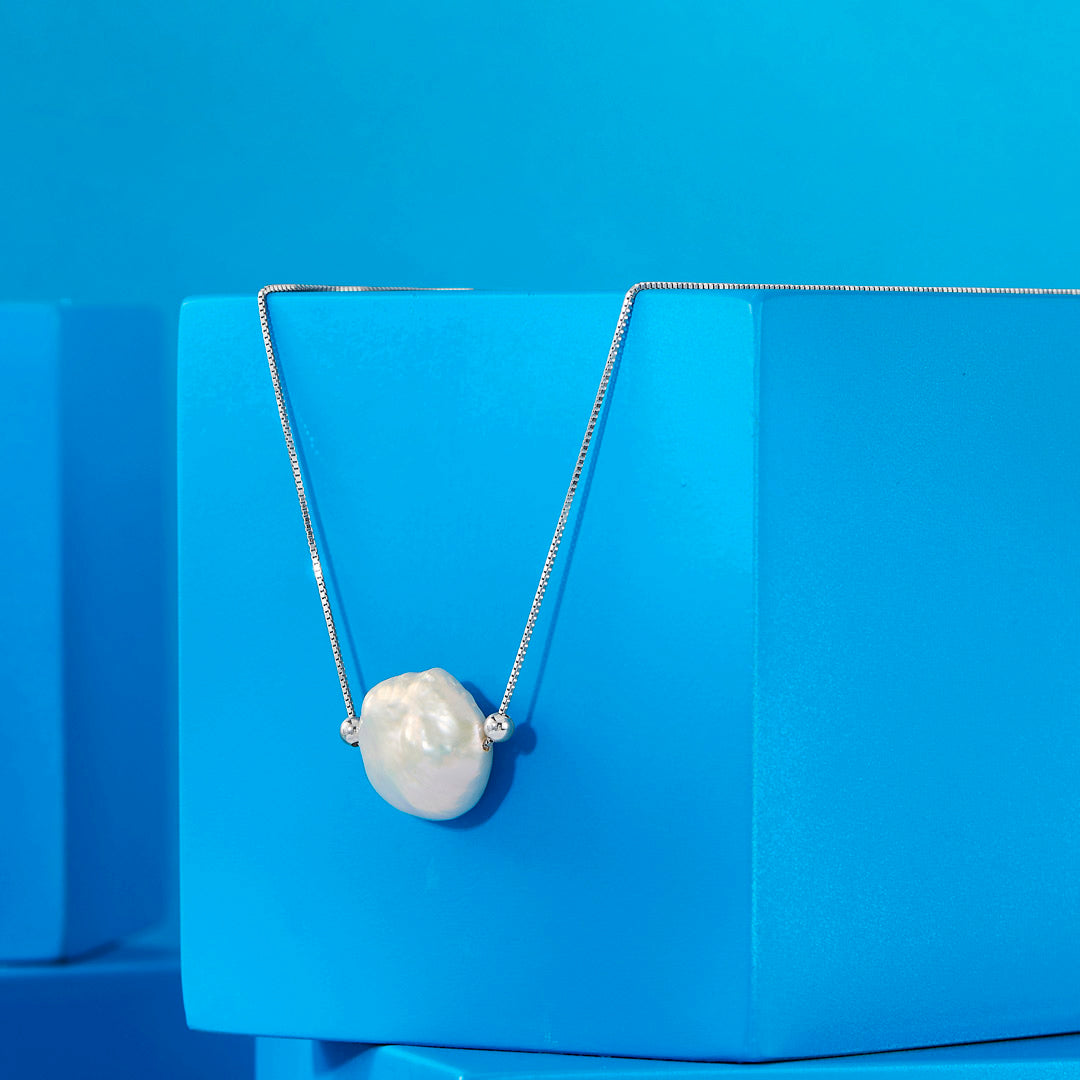 Pearl Radiance Silver Modern Necklace