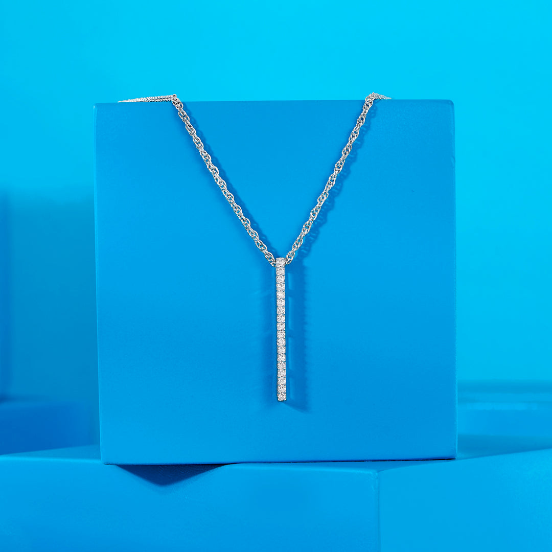 Halo Line Silver Modern Necklace