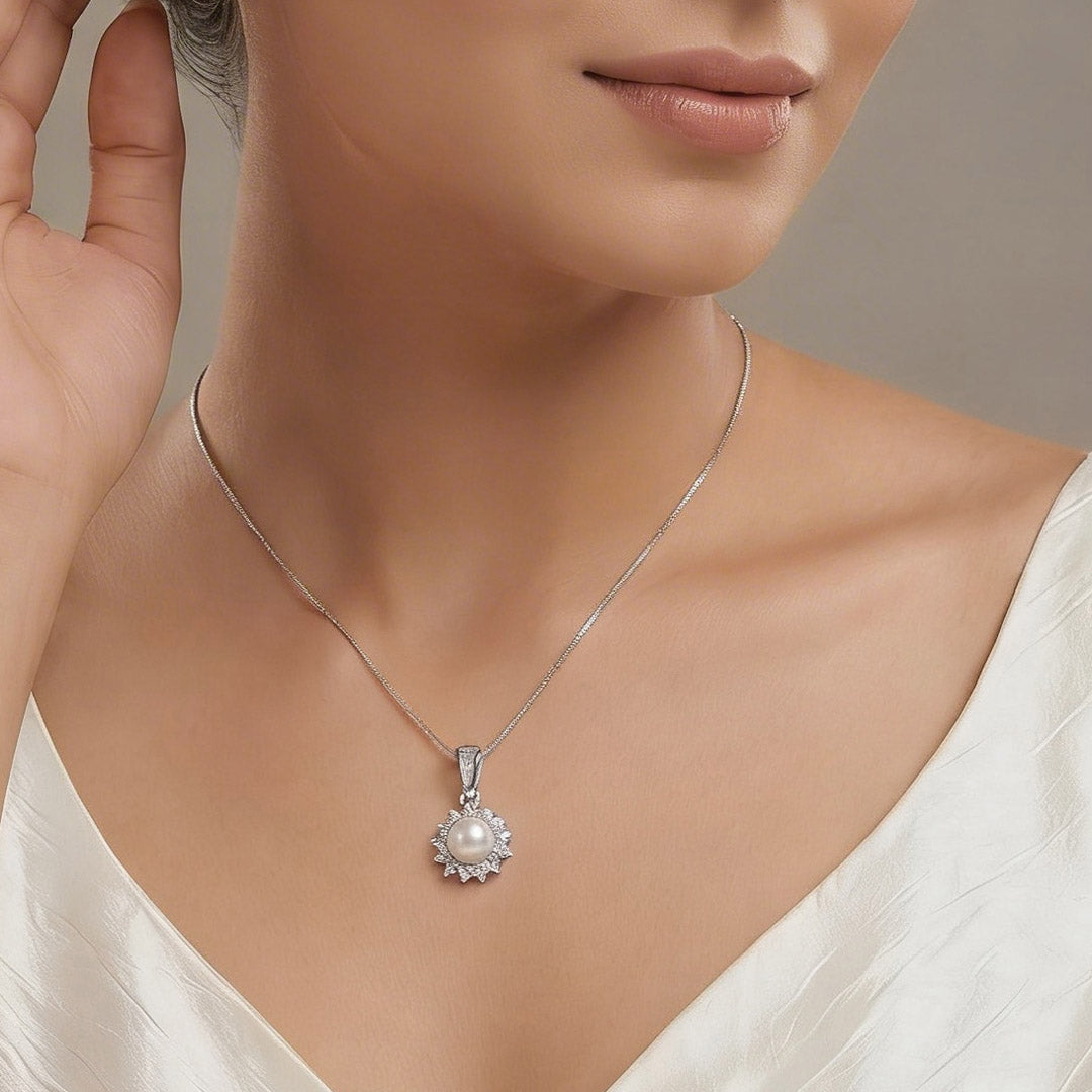 Pearl Star Silver Modern Necklace