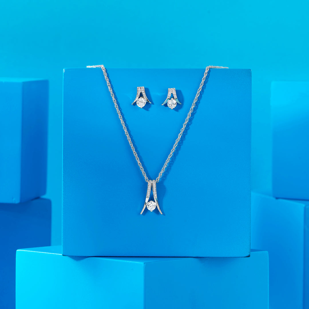 Imperial Shine Silver Necklace Set