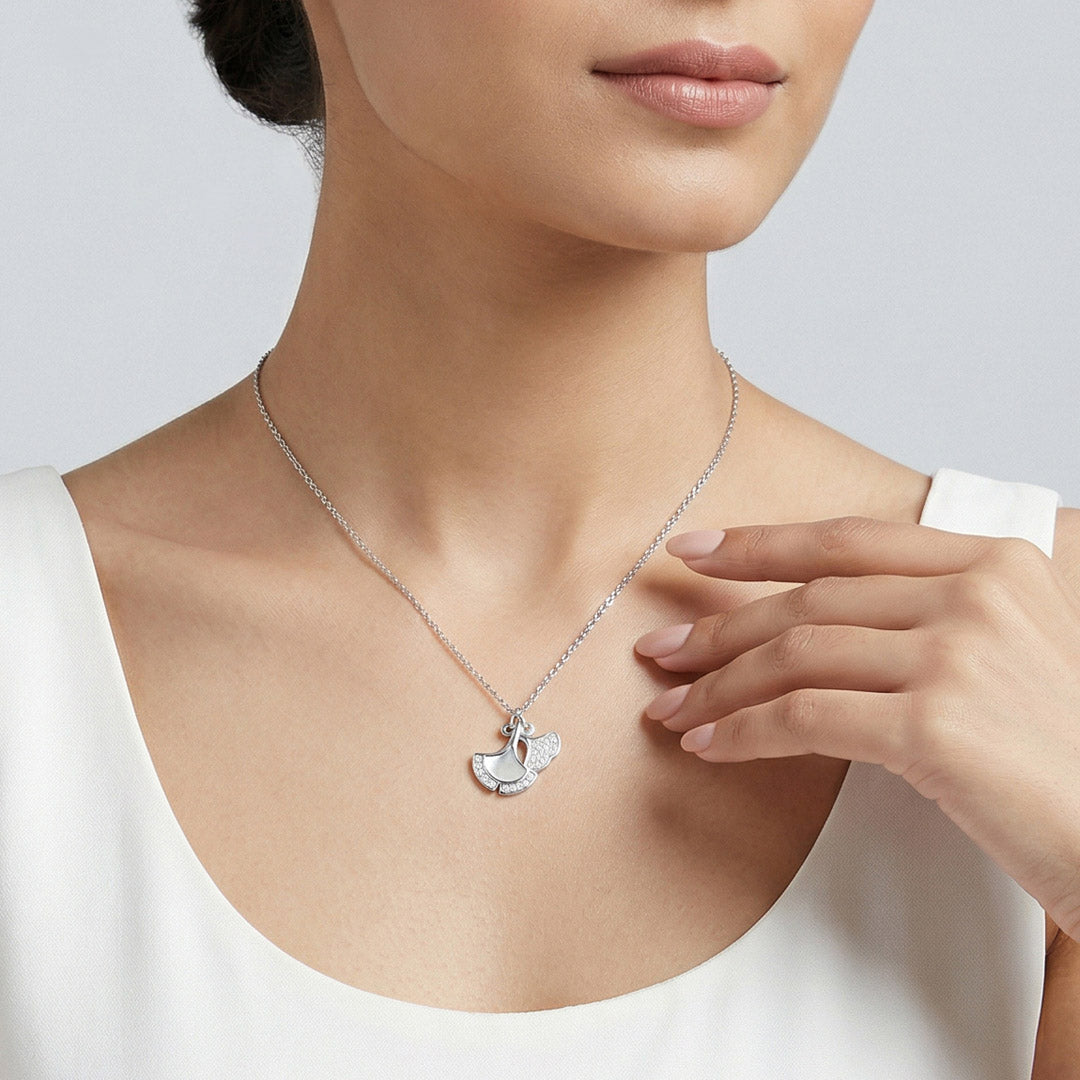 Petal Shine Silver Modern Necklace