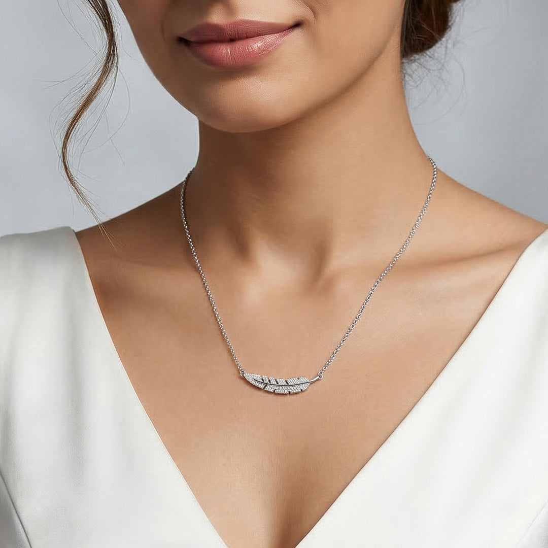 Leaf Line Silver Modern Necklace