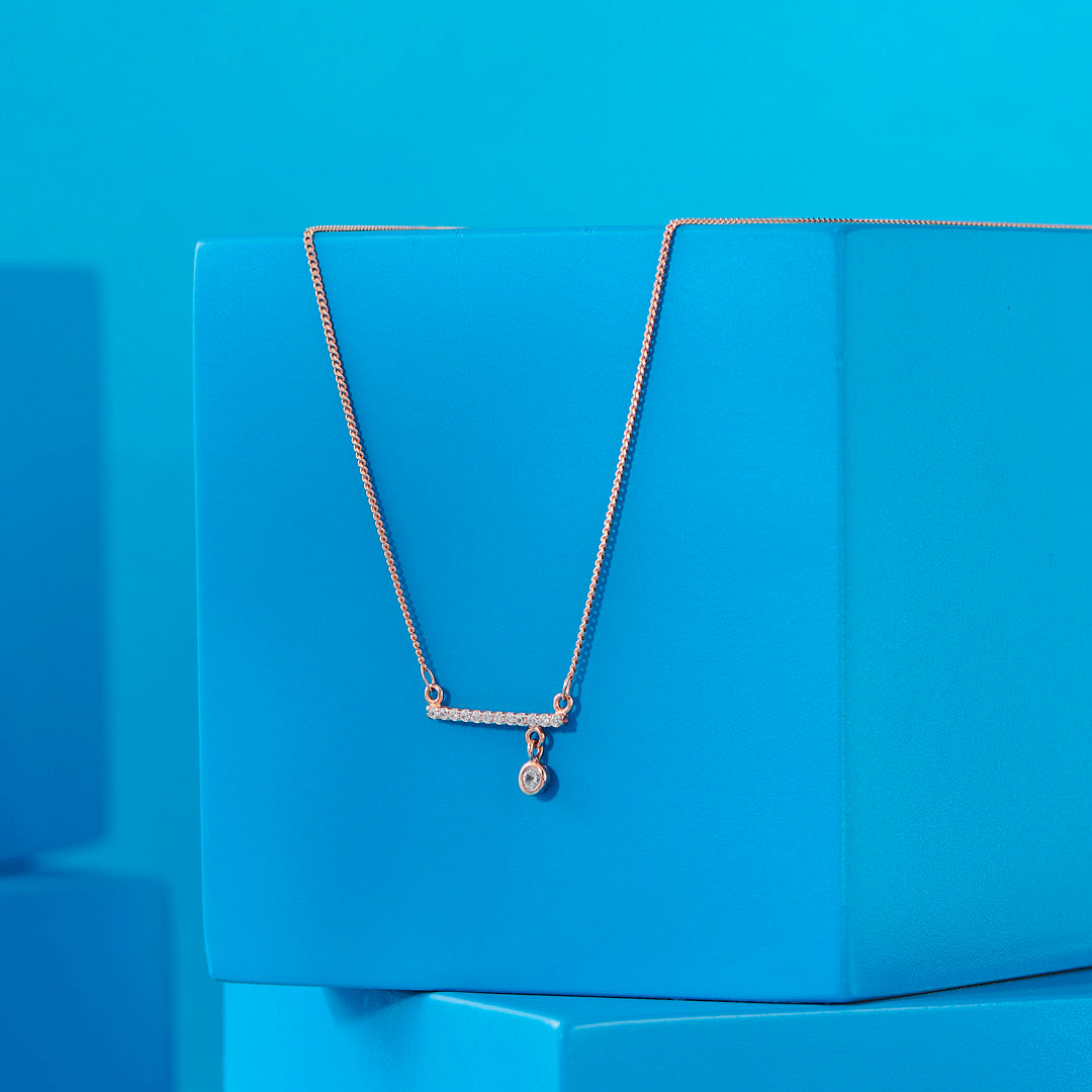 Roseate Form Silver Modern Necklace