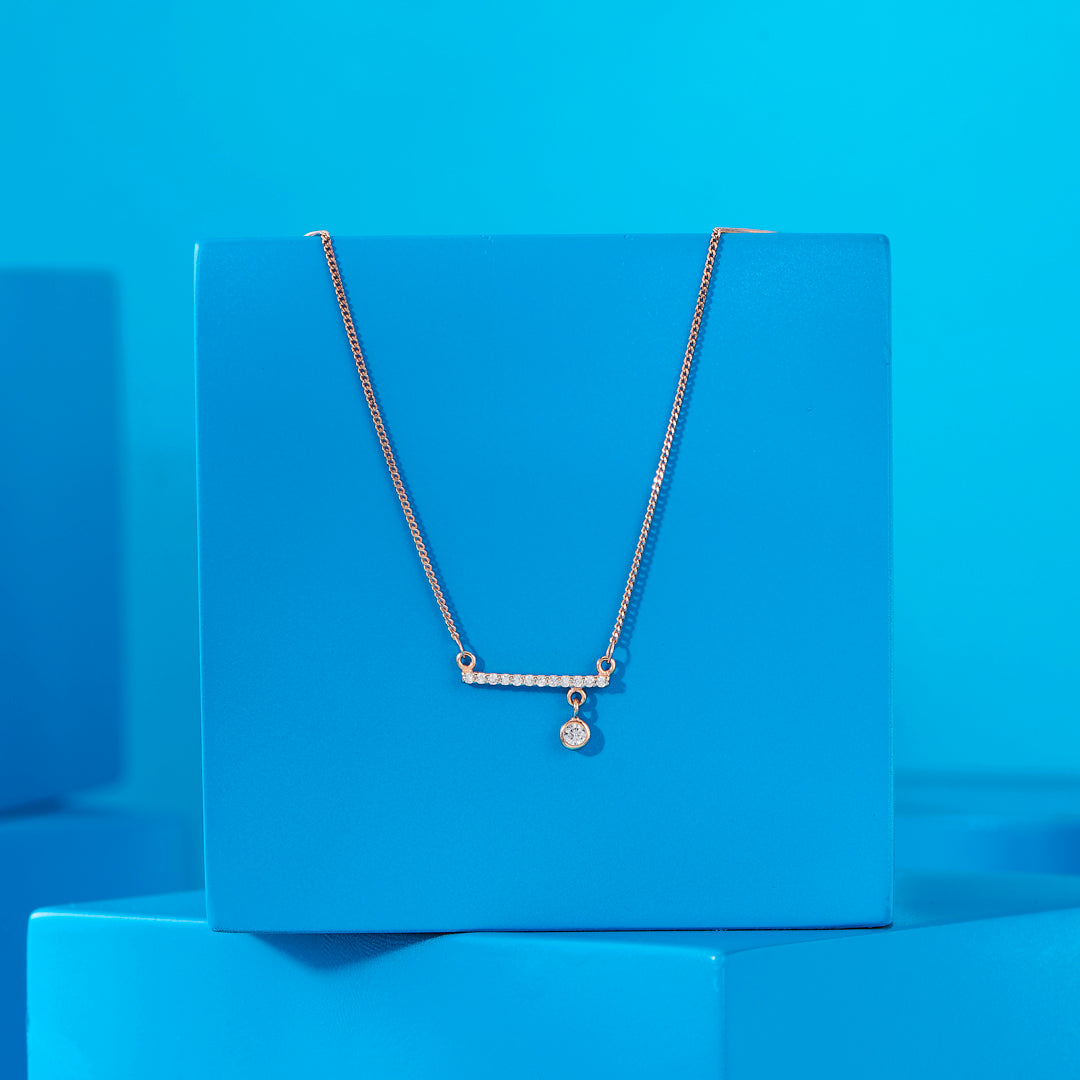 Roseate Form Silver Modern Necklace