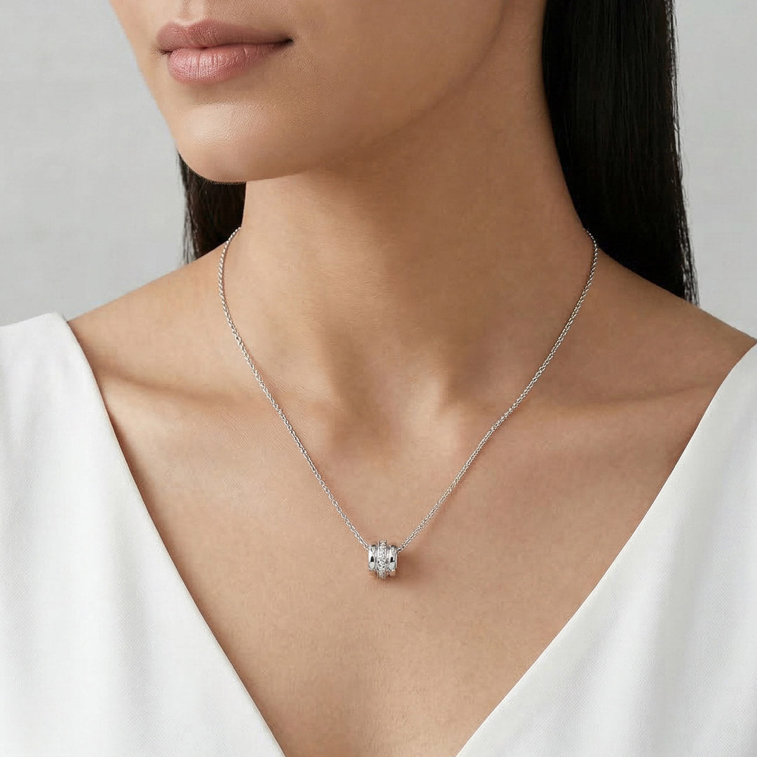 Chic Loop Silver Modern Necklace