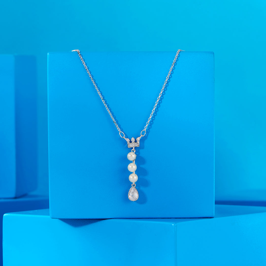 Pearl Queen Silver Lariate Necklace