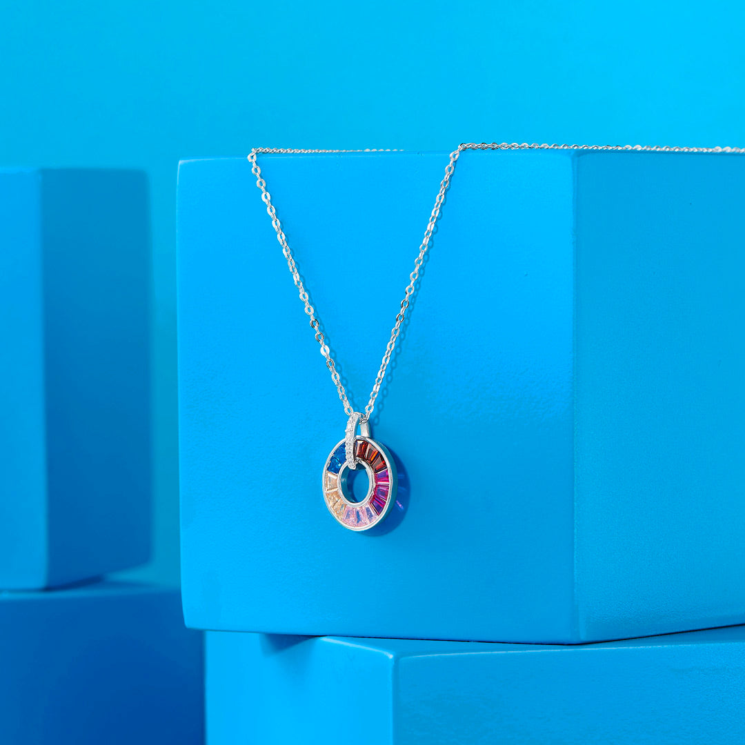 Kaleido Ring Silver Modern Necklace