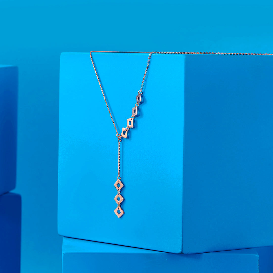 Roseate Edges Silver Lariate Necklace