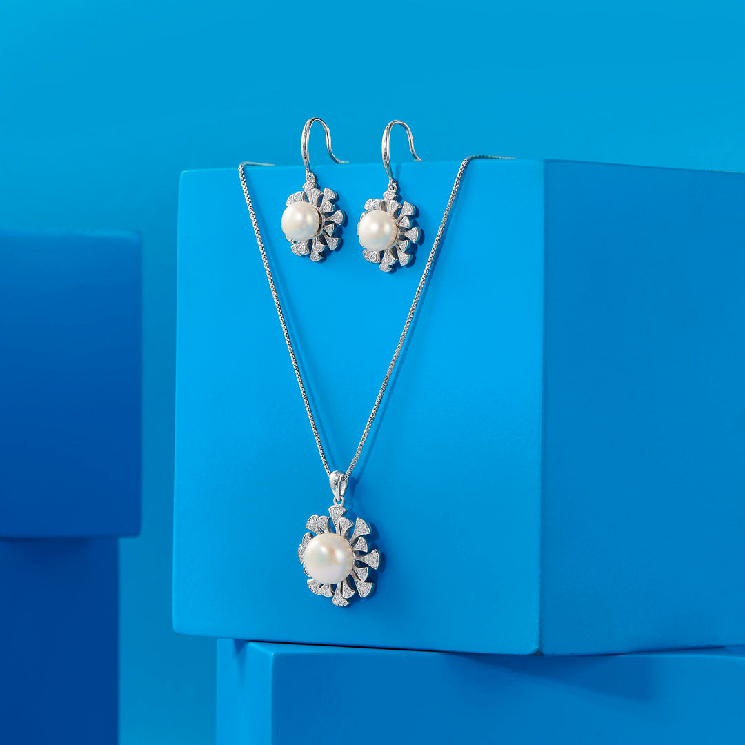 Pearl Aura Silver Pendant
