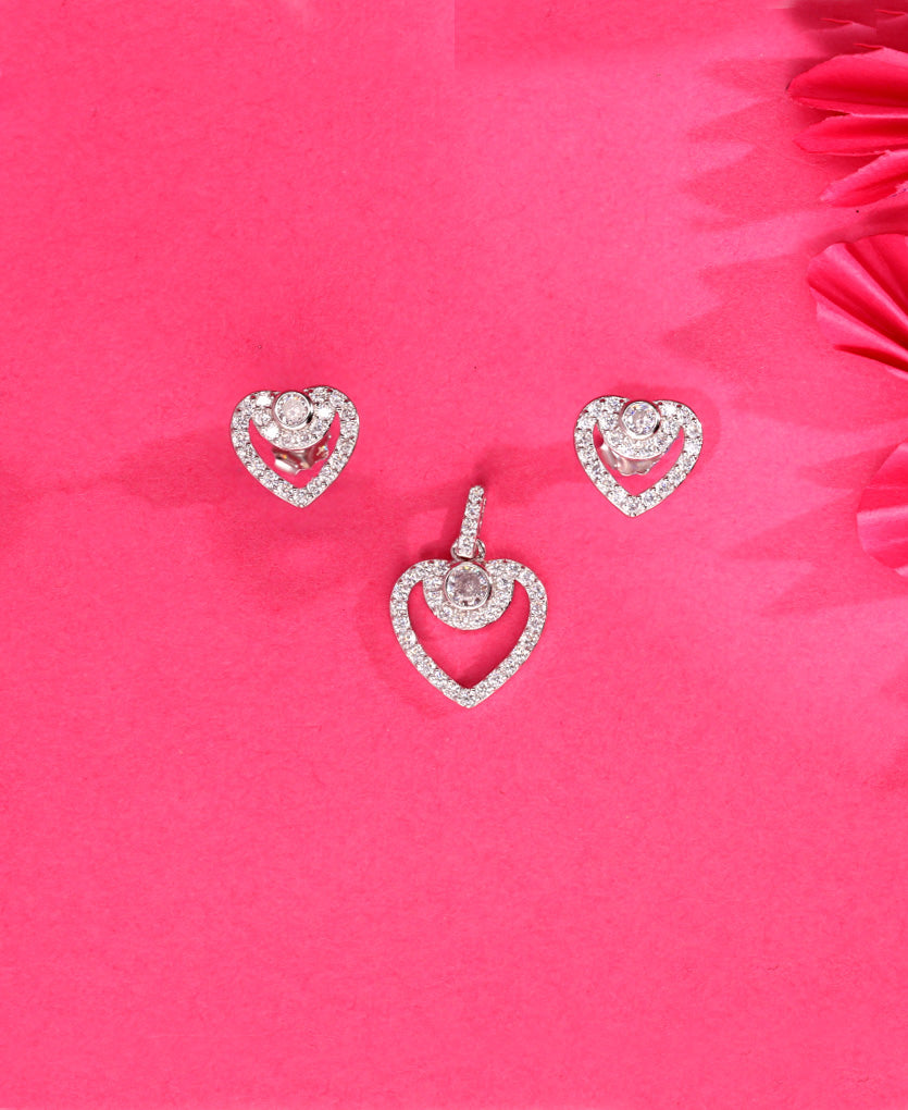 Heart Sparkle Pendant Set