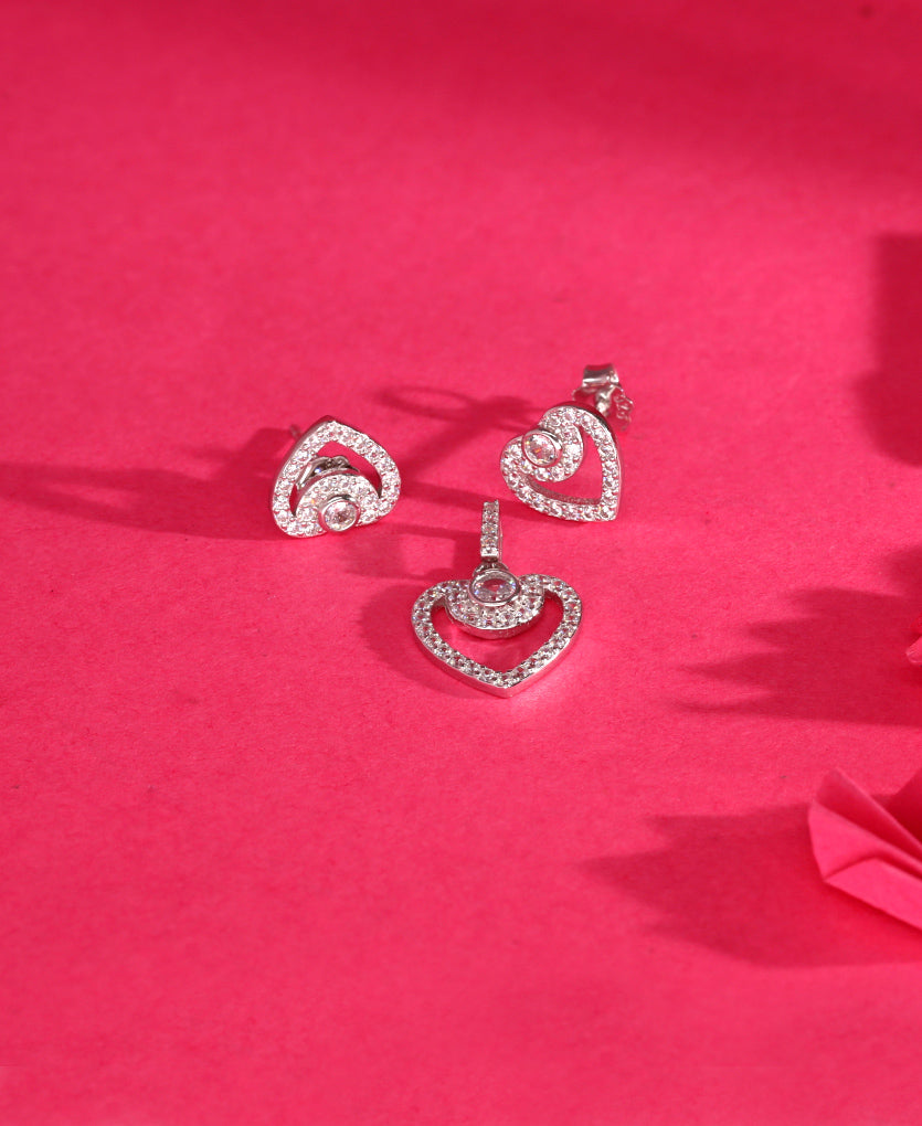 Heart Sparkle Pendant Set