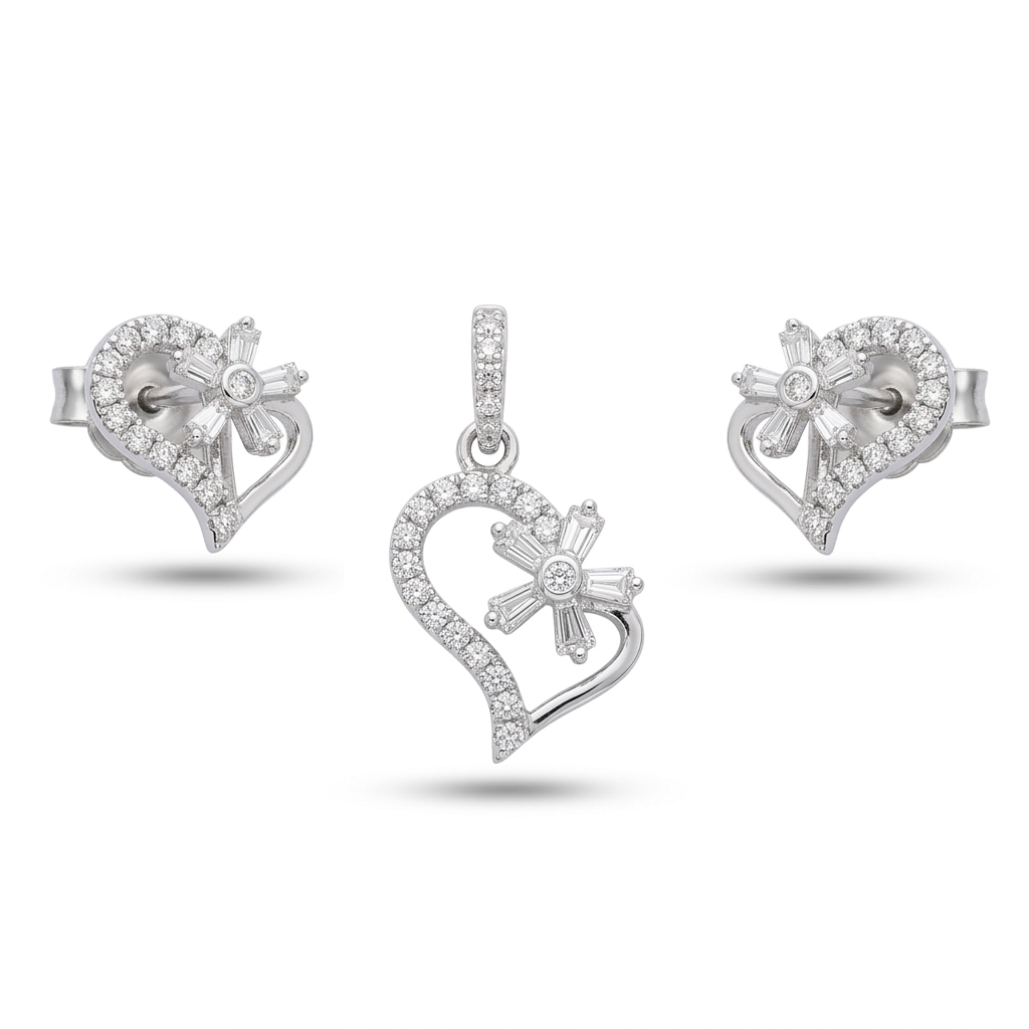 Elegance Heartscape Pendant Set