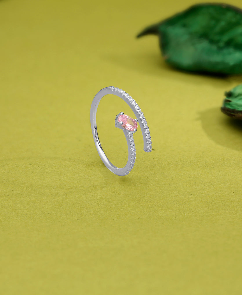 Candlelit Beam Silver Ring