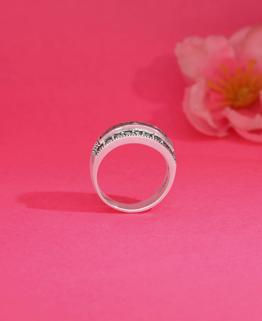 Glazed Elegance Silver Ring