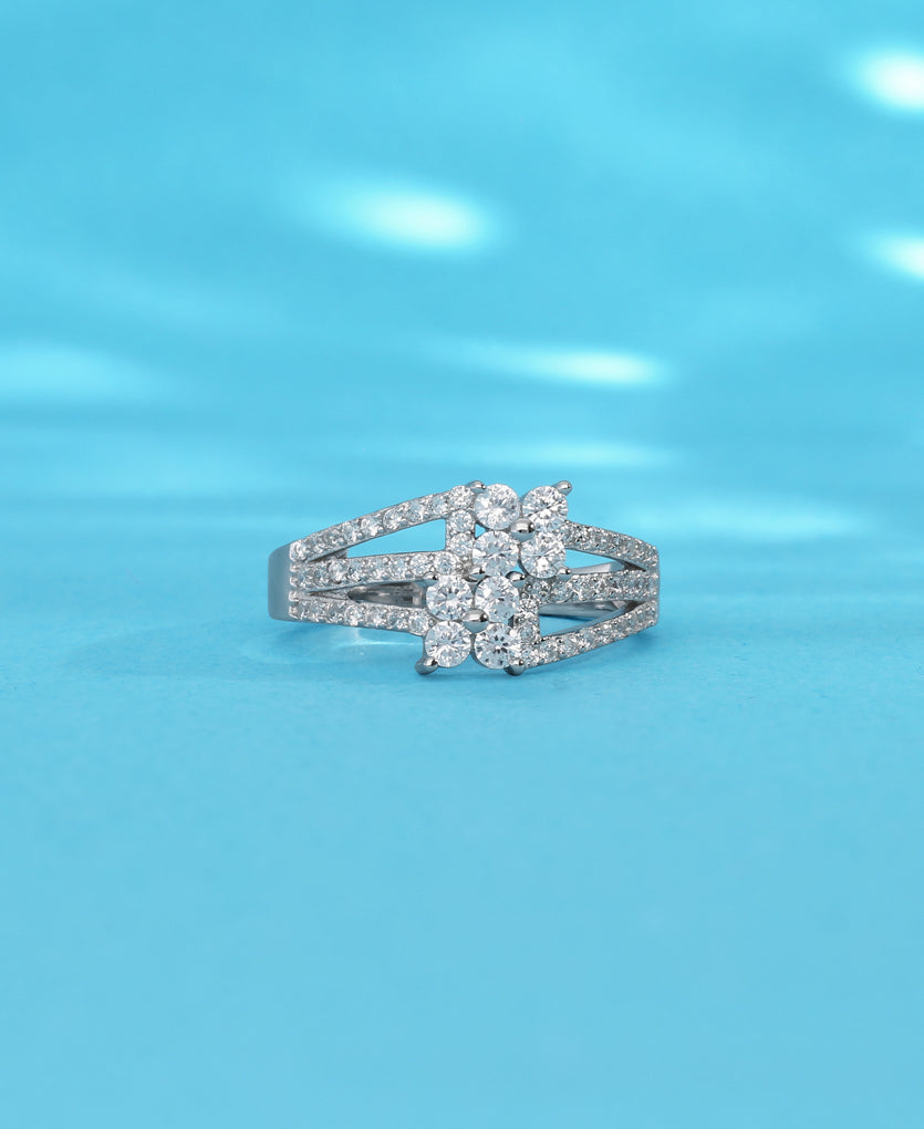 Arctic Brilliance Silver Ring