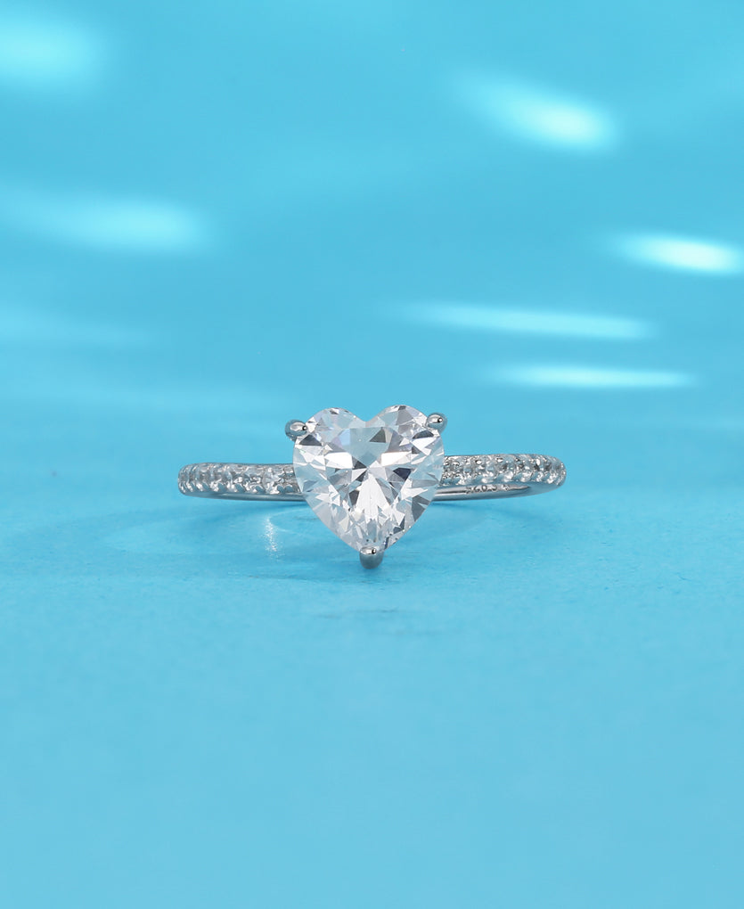 Snowy Heart Silver Ring