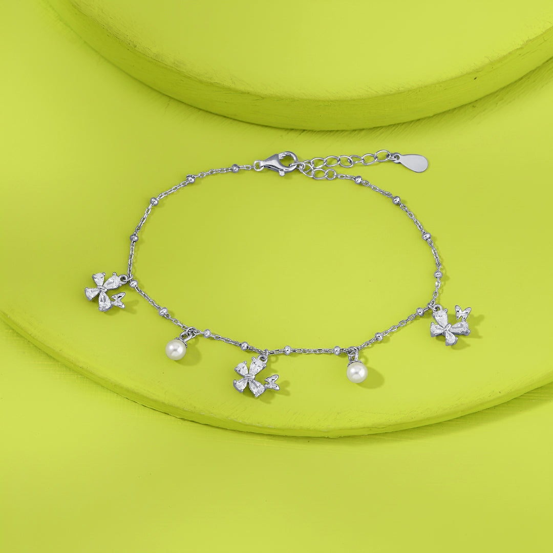Pearls & Butterfly 
Flexible Silver Bracelet