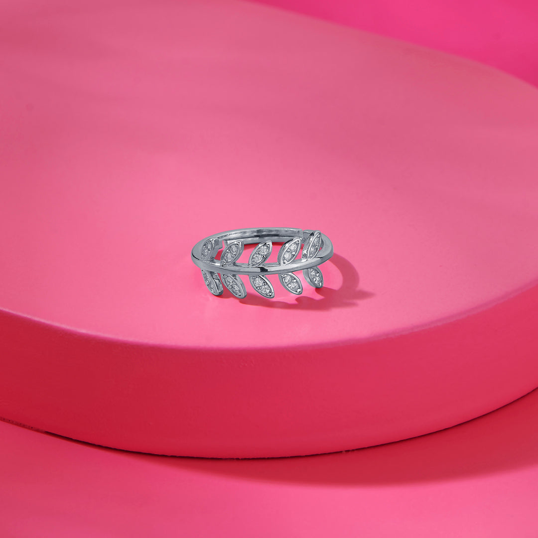 Shimmer Leaves Classic Silver Ring