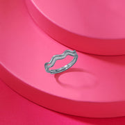 Wavy Gleam Fashion Silver Ring