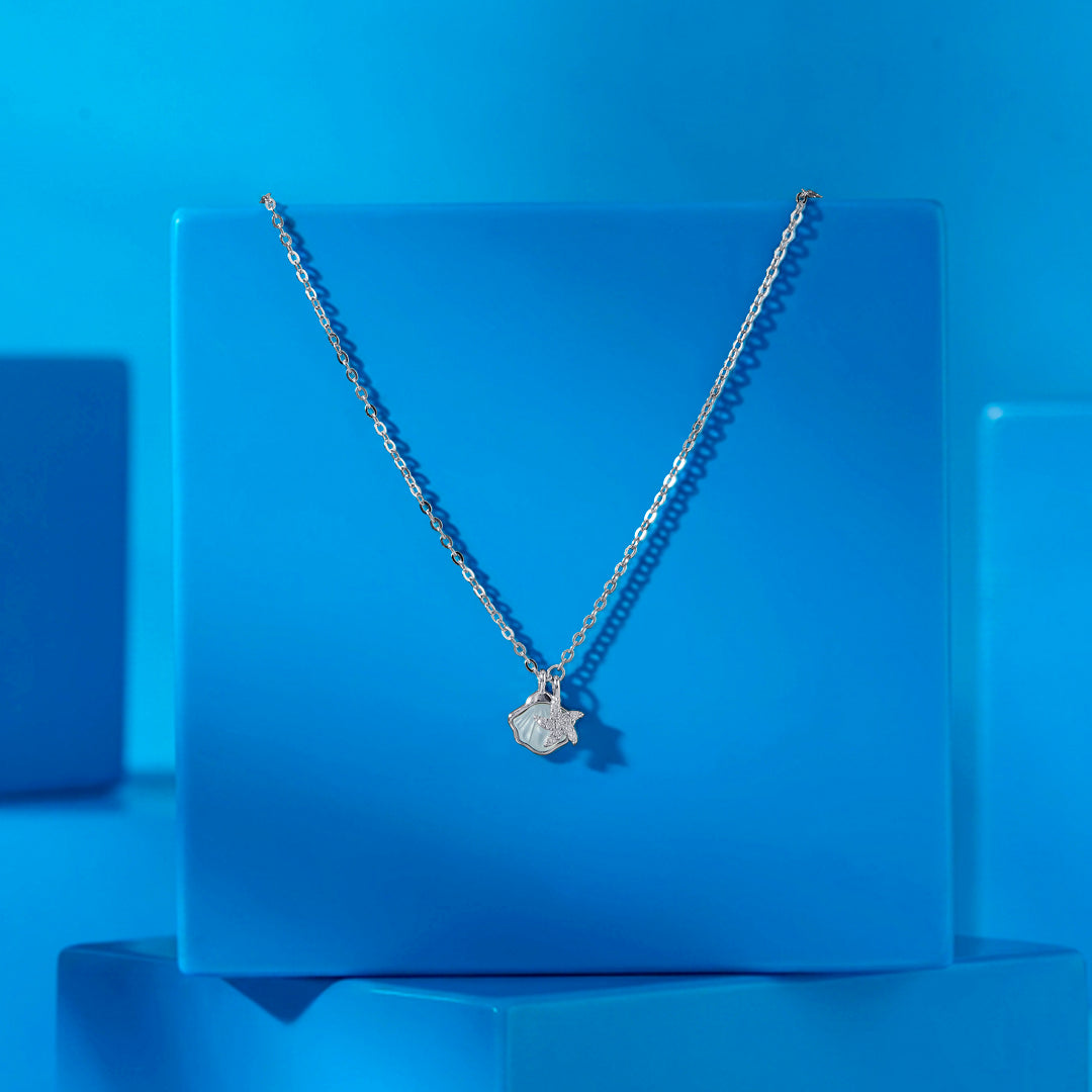 Ocean Vibes Modern Silver Necklace