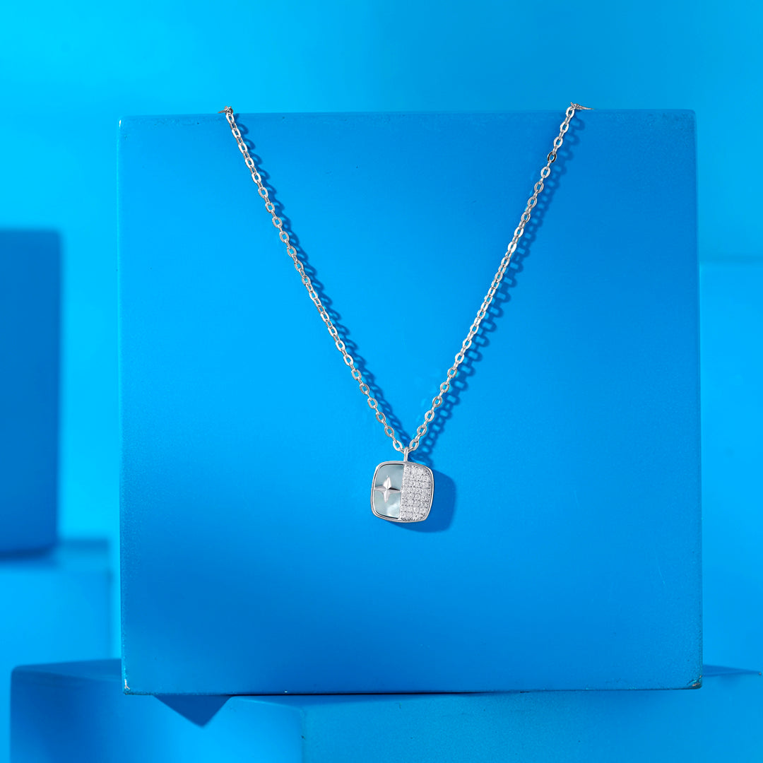 Moder Styling Modern Silver Necklace