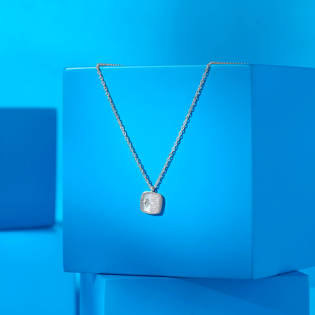 Moder Styling Modern Silver Necklace