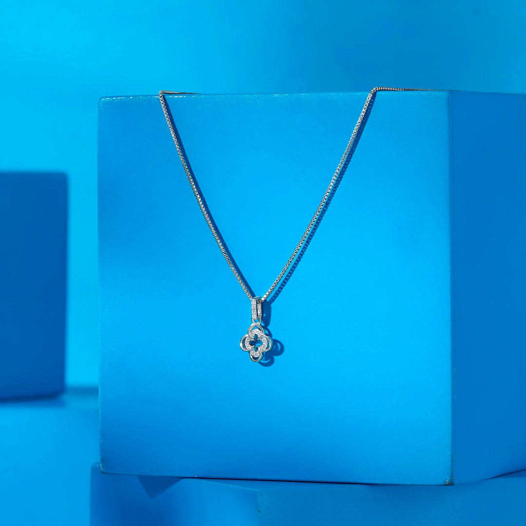 Clover Story Silver Pendant