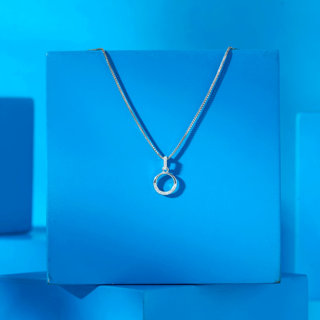 Dreamy Halo Silver Pendant