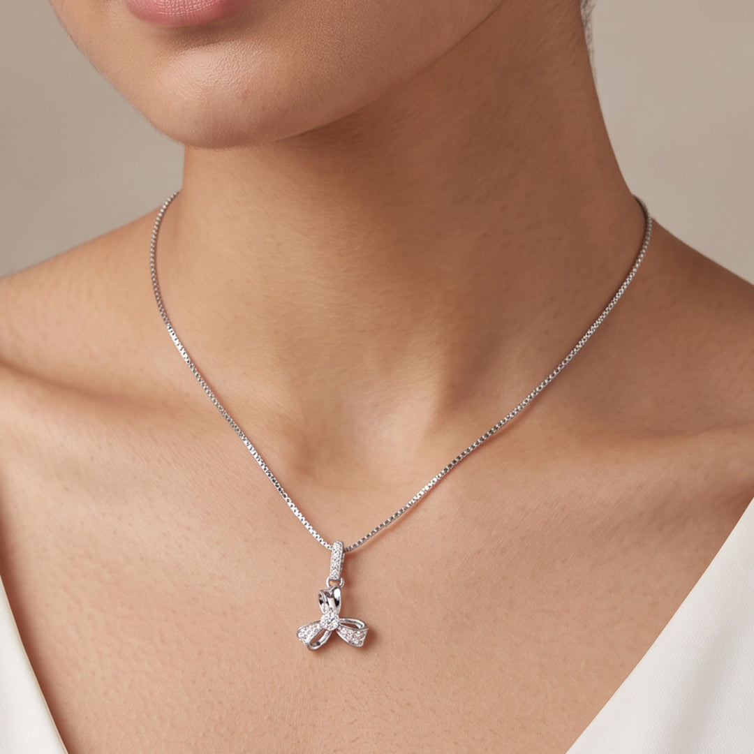 Tri Knot Silver Pendant