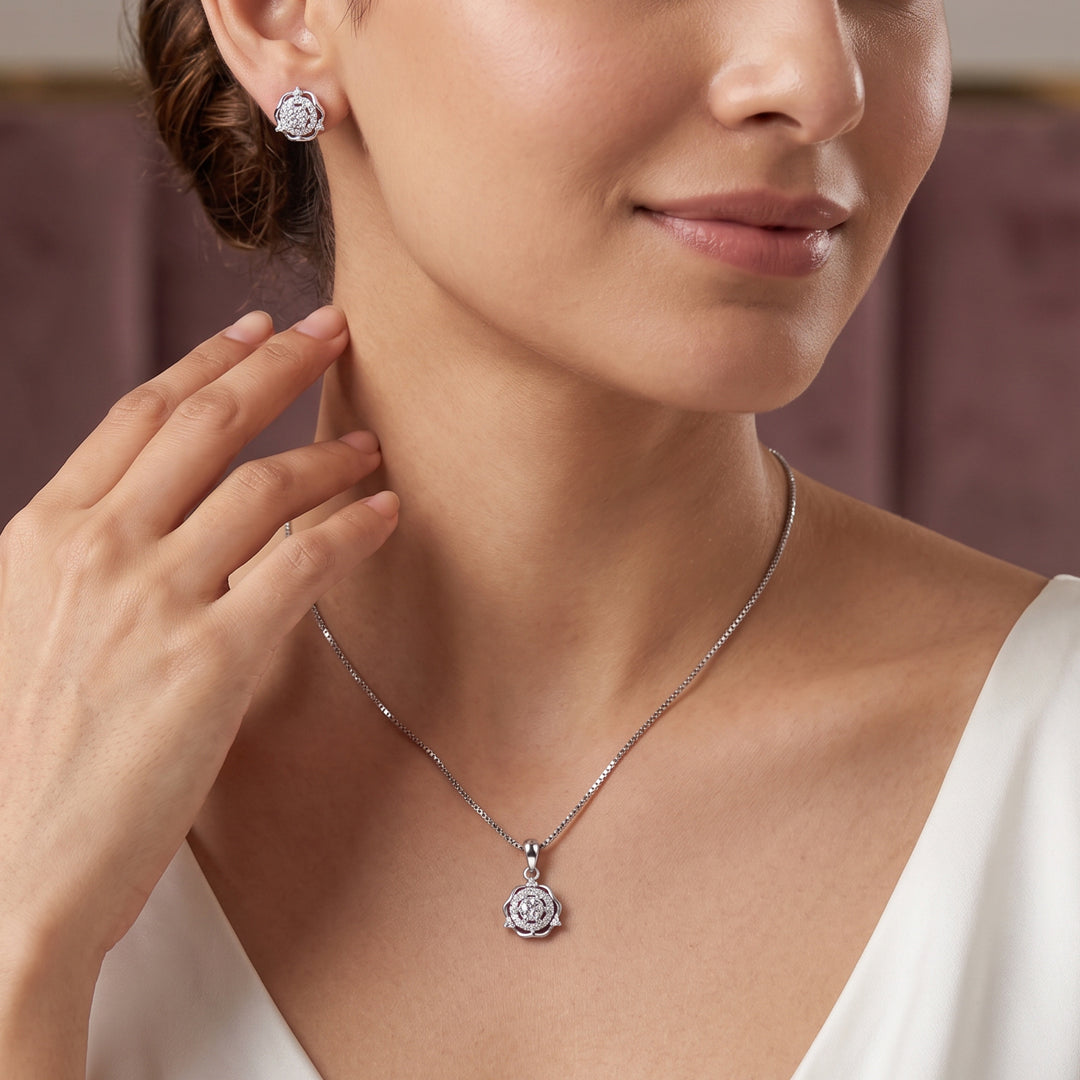 Lotus Spark Silver Pendant Set