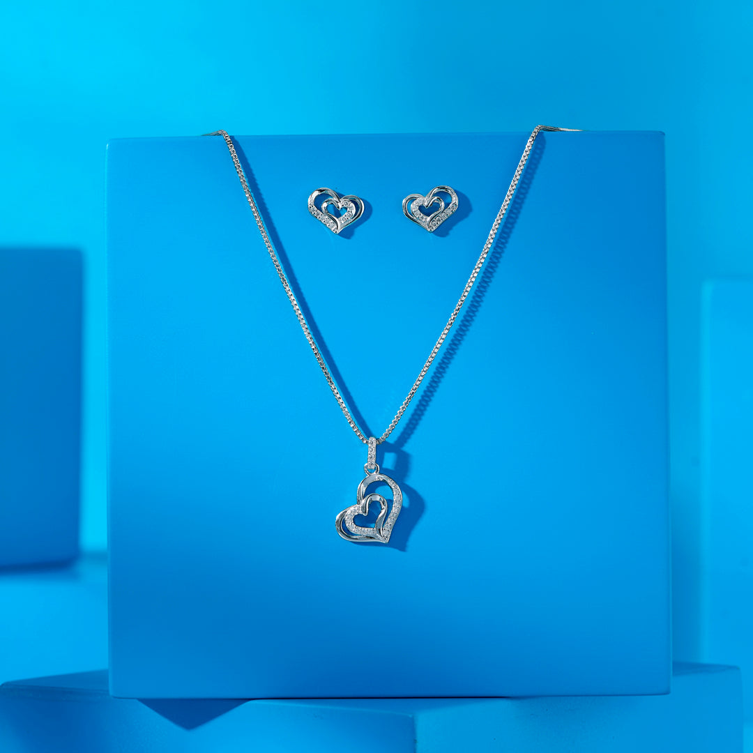 Heart Elegance Silver Pendant Set